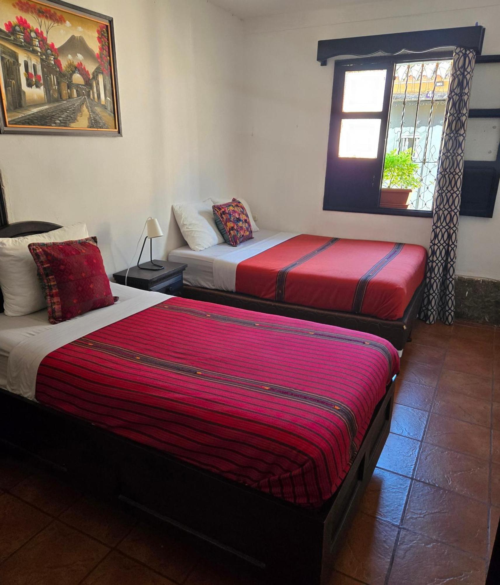 Casa Santiago Son Hotel Antigua Buitenkant foto